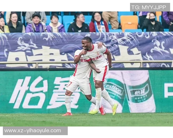 天津体育局局长谈津门虎球迷回归盛况吸引四五万观众共襄盛举